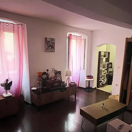 T2 Vieille Apartment