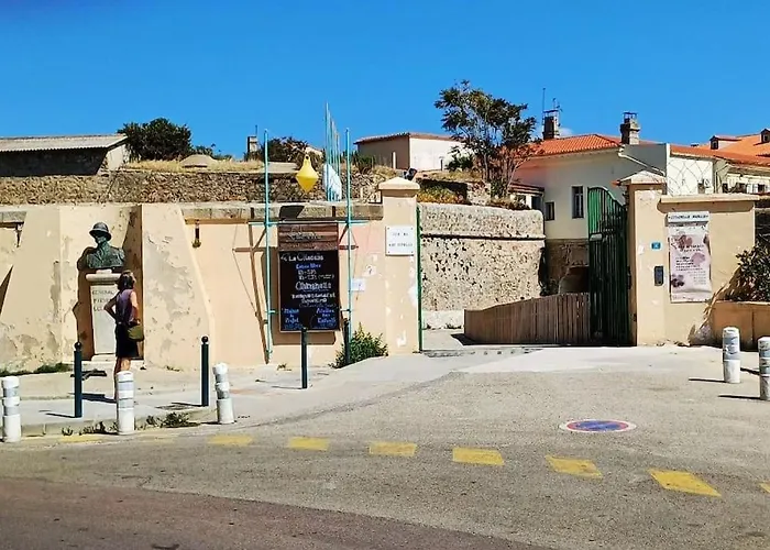 Appartement T2 Vieille Ajaccio (Corsica)